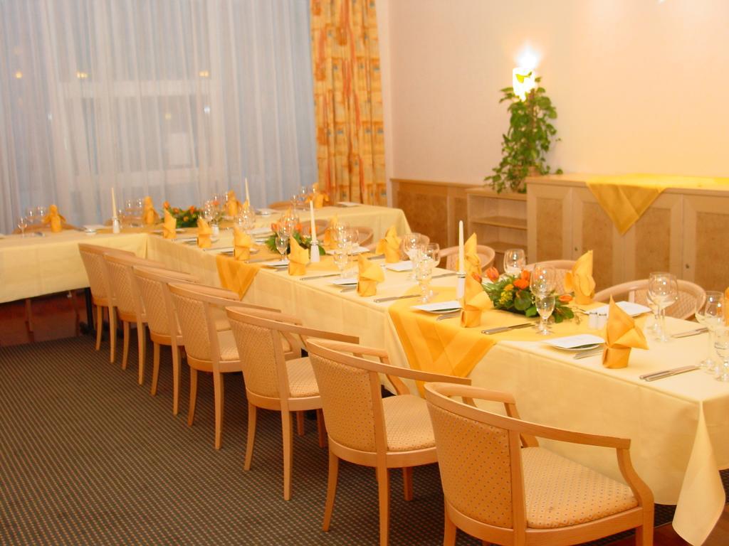 קלן Residenz Am Dom Boardinghouse Apartments מראה חיצוני תמונה