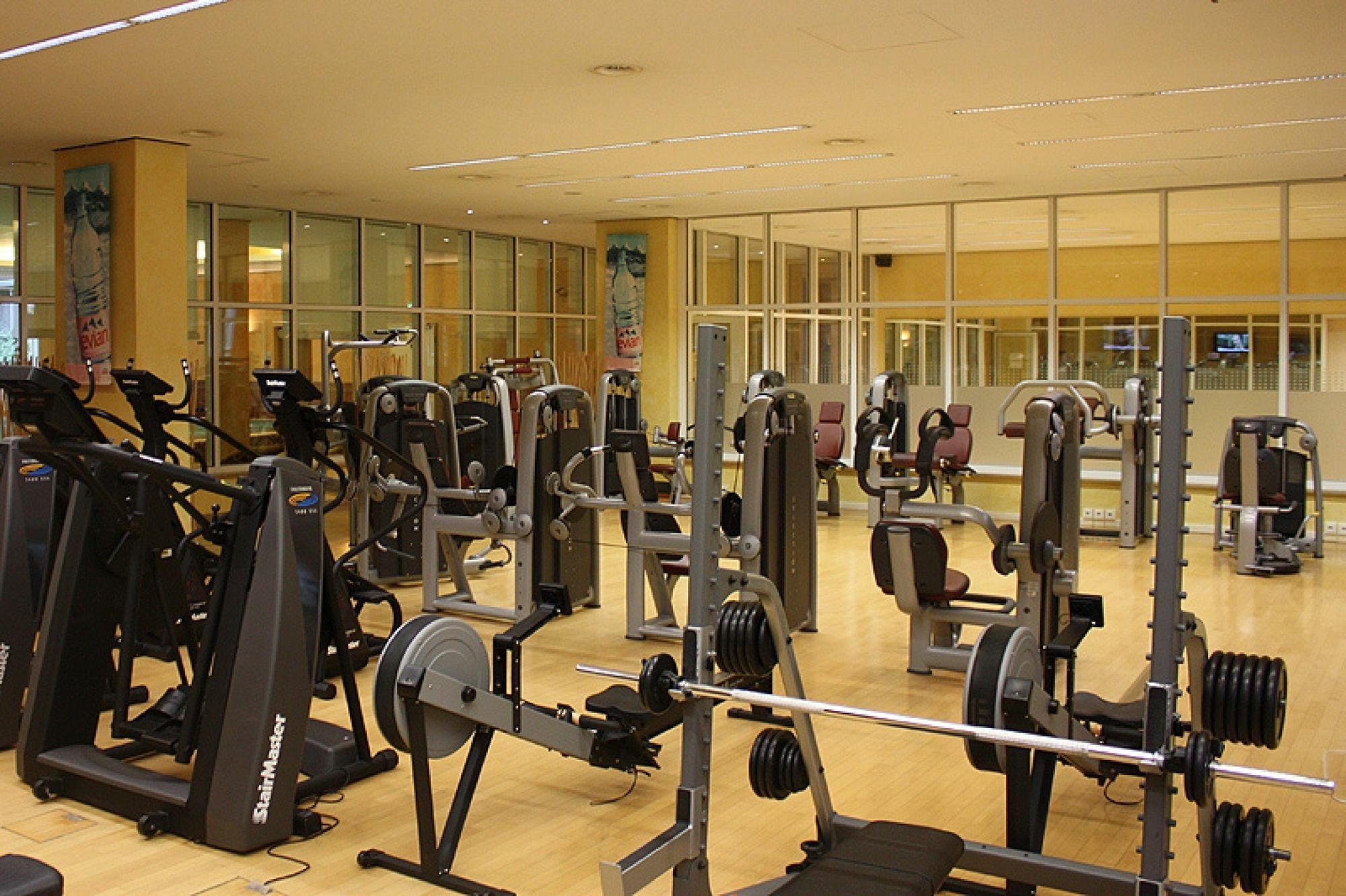 קלן Residenz Am Dom Boardinghouse Apartments מראה חיצוני תמונה